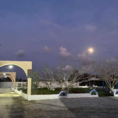 Villa Mabrouka Ra's al Jabal エクステリア 写真