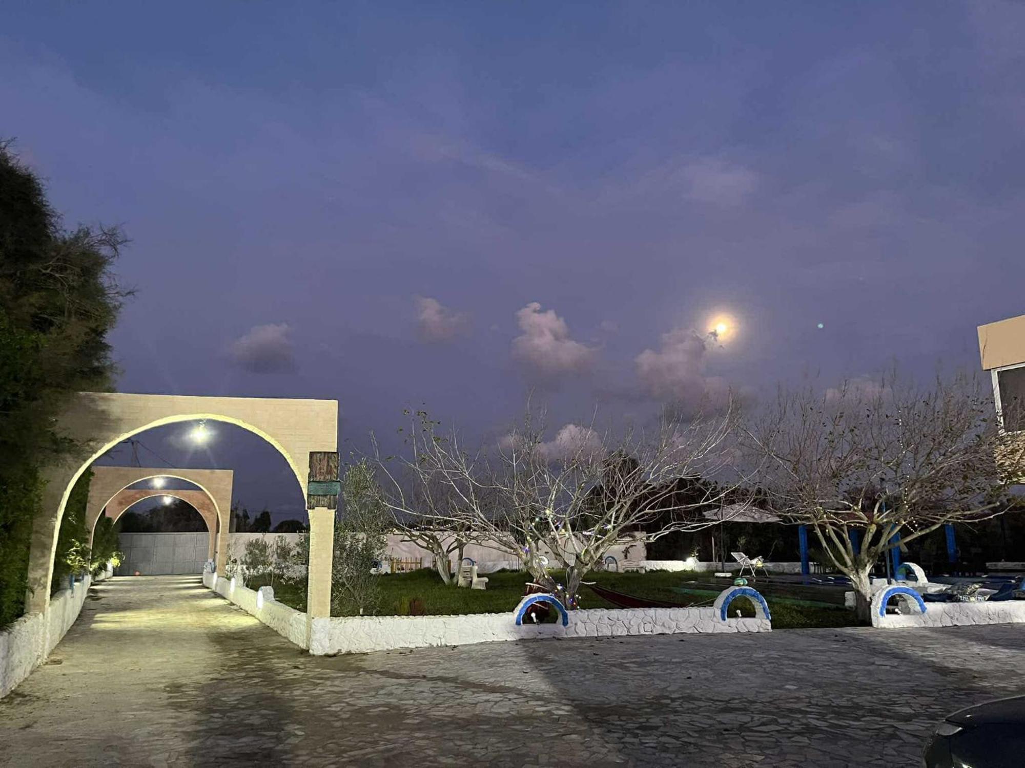 Villa Mabrouka Ra's al Jabal エクステリア 写真